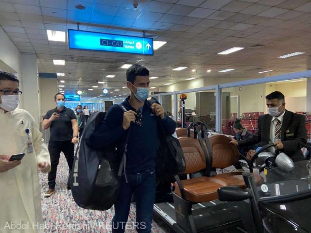 Tenis: Djokovic a aterizat la Dubai după expulzarea sa din Australia