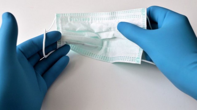 Medic român despre Omicron: ”Masca nu ne mai ajută la fel de mult!”