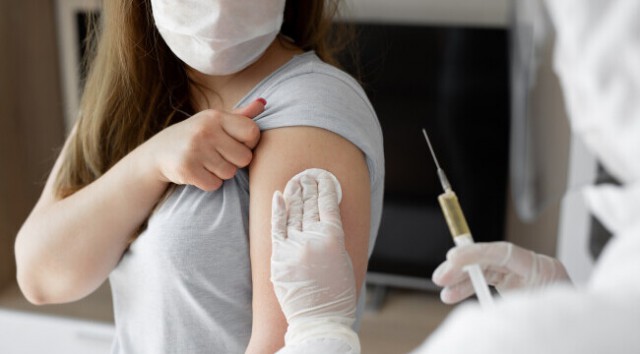 INSP: 71 de persoane au fost vaccinate anti-COVID în ultima săptămână