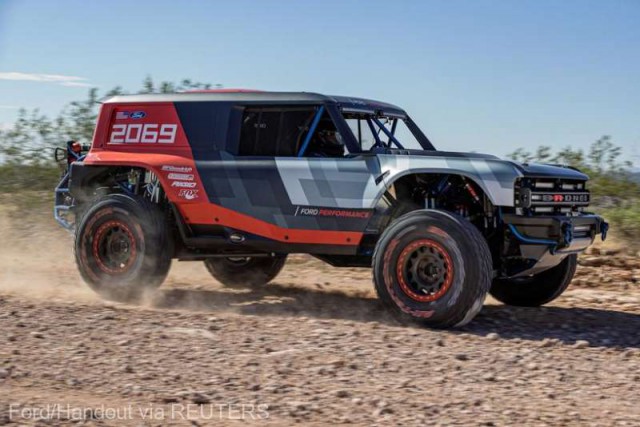 Ford lansează modelul performant Bronco Raptor