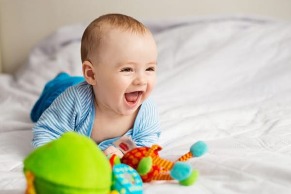 Fren lingual scurt la bebeluși: complicații și tratament