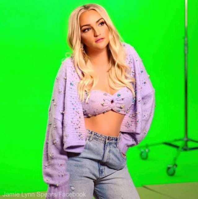 Britney Spears îi cere surorii sale să nu mai facă uz de numele său pentru a-şi promova cartea
