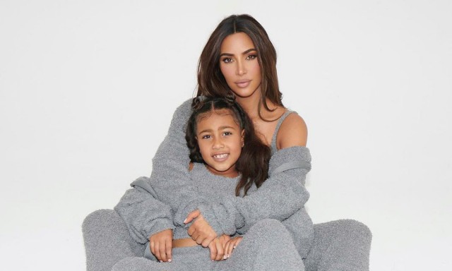 La 8 ani, fiica lui Kim Kardashian are haine de peste un milion de dolari. Cum arată dulapul ei