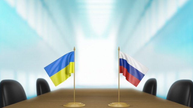 Situația din estul Ucrainei, discutată la Paris de reprezentanții Moscovei și Kievului