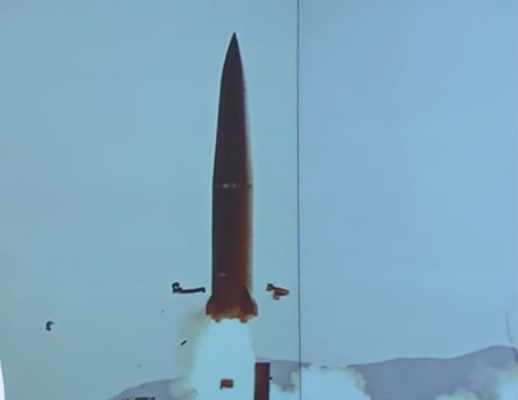 Coreea de Nord a confirmat că a tras două rachete luni