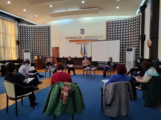 Prefectura Constanța, ședință de lucru cu secretarii generali ai localităților din județ