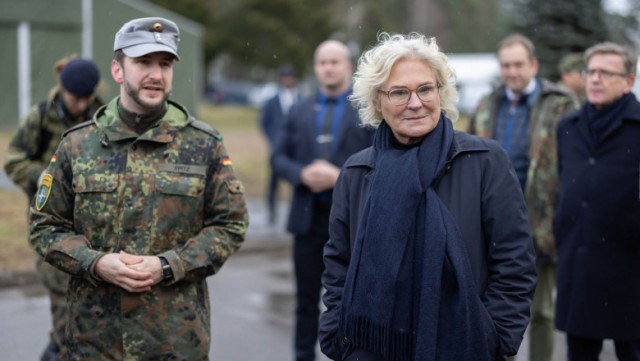 Germania nu livrează arme Ucrainei, în schimb donează un spital de campanie