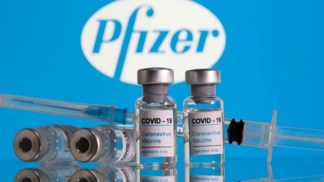 RoVaccinare: Vaccinurile Pfizer nu sunt contaminate cu oxid de grafen