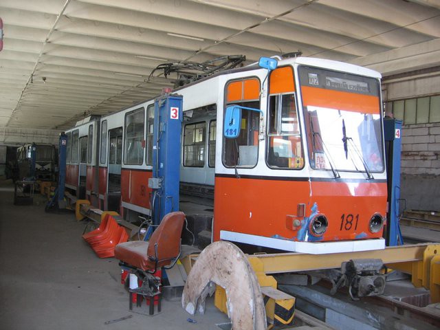 CT BUS vrea să demoleze halele în care se reparau tramvaiele