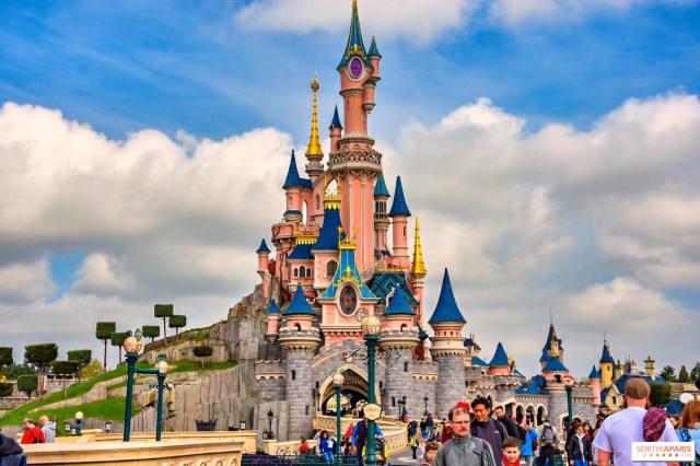 Disneyland Paris sărbătoreşte 30 de ani de la inaugurare