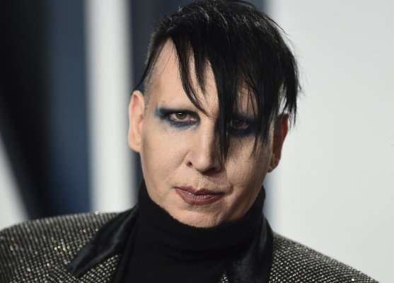 Noi acuzații grave la adresa lui Marilyn Manson: 'Am fost violată în faţa unei camere de filmat'