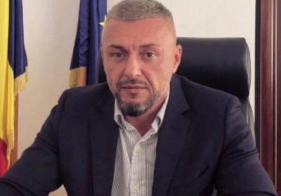 Un fost șef de la APIA, prins în flagrant luând mită. Cât a costat angajarea unei persoane în instituție!