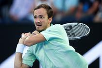 Daniil Medvedev, calificare spectaculoasă în semifinale - A fost condus cu 2-0 la seturi și a salvat și o minge de meci
