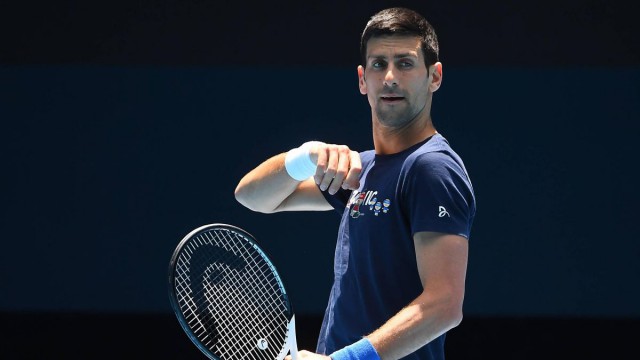 Novak Djokovic, victorie fără emoții în primul său meci din 2022