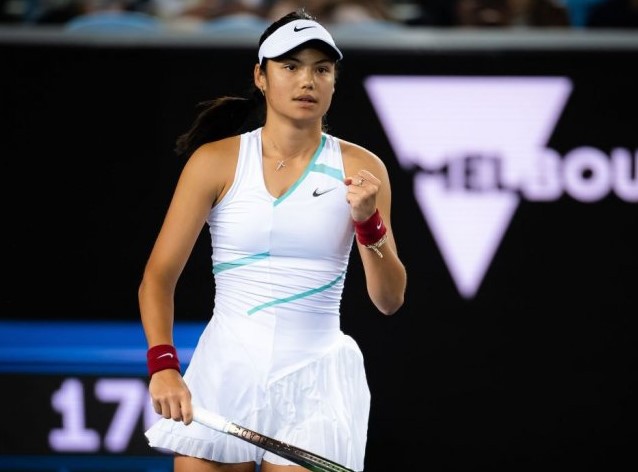 Tenis: Emma Răducanu s-a calificat în turul al doilea la Madrid