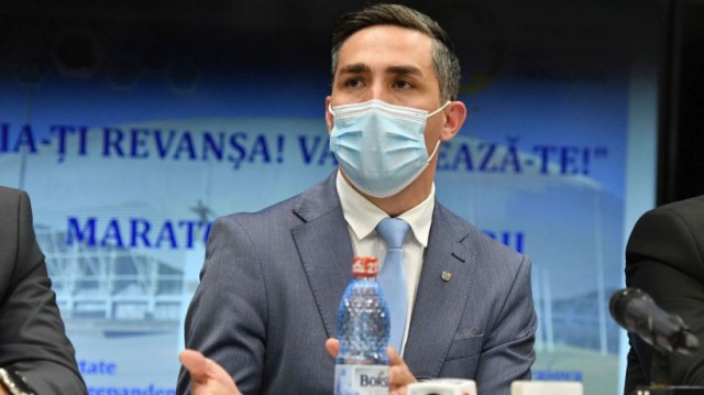 Gheorghiţă: Persoanele fără acte de identitate vor putea fi introduse în registrul de vaccinare