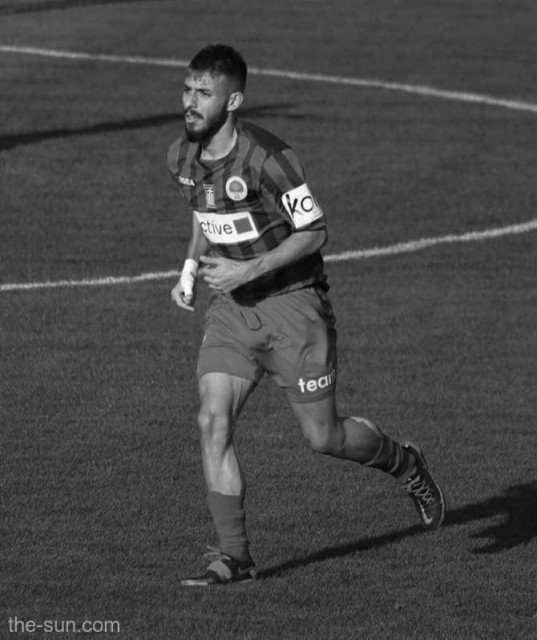 Fotbal: Un jucător grec de 21 de ani a murit pe teren în timpul unui meci din liga a 3-a elenă