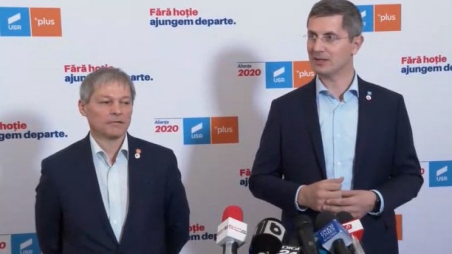 Scandal în USR: Cioloș amenință că pleacă dacă nu îi sunt votate propunerile