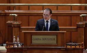 Florin Cîțu anunță iminența reducerii CAS cu 5% și a TVA-ului general cu 2%