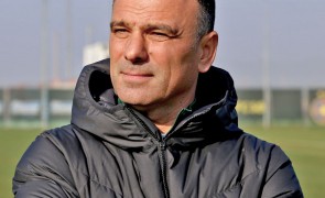 Probleme la FCSB! Toni Petrea a fost depistat cu Covid-19