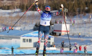 Prima medalie de aur a Rusiei la JO câștigată la proba masculină de schiatlon 30 km