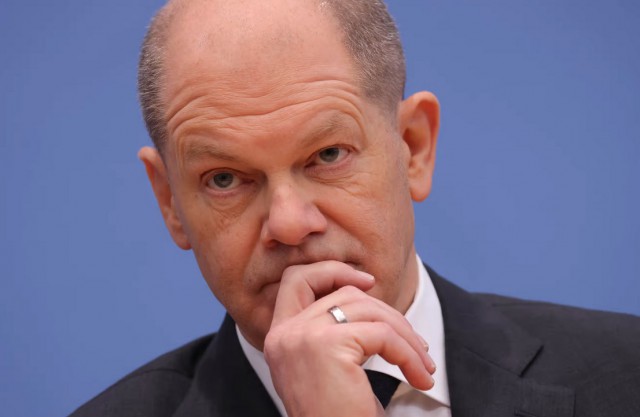 Ucraina: Cancelarul german va efectua 