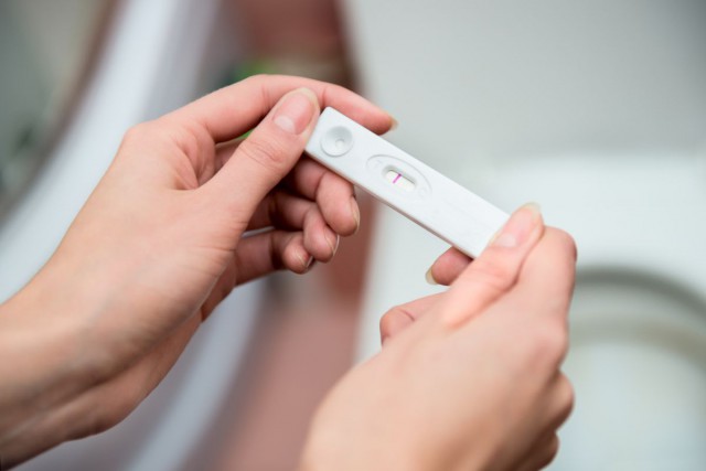 Fertilizările in vitro ar putea fi decontate de statul român