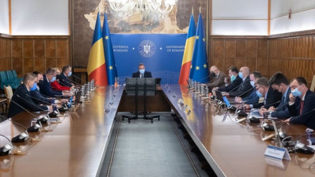 Autorităţile din România pregătesc primele măsuri de relaxare de la debutul pandemiei