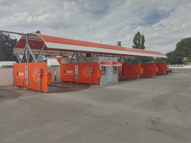 Sorin Brătilă își mai deschide o spălătorie tip self service