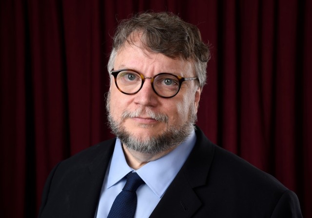 Guillermo del Toro intră în forţă în cursa pentru Oscaruri cu primul lui thriller noir