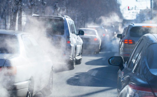 Cinci state UE, inclusiv România, vor o reducere cu 90% a emisiilor provenite de la automobile până în 2035