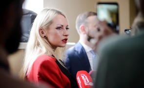 Războiul politic e în toi la Chișinău pe fondul arestărilor unor foști deputați