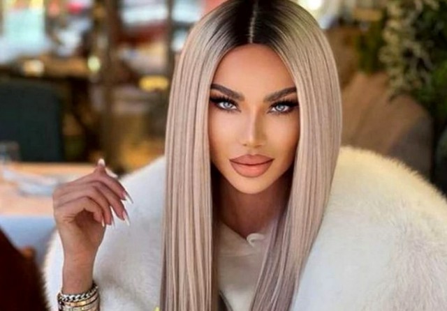 Bianca Drăgușanu, provocată să se demachieze în direct! Reacția fabuloasă a vedetei