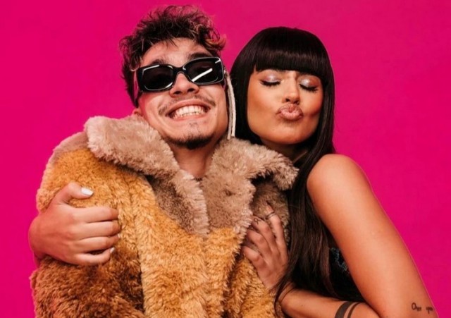 Antonia, senzuală în videoclipul lui Arkanian, care a făcut mai întâi vâlvă cu piesa pe TikTok