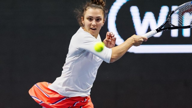 Tenis: Jaqueline Cristian şi Anna Bondar, calificate în optimile probei de dublu la Doha