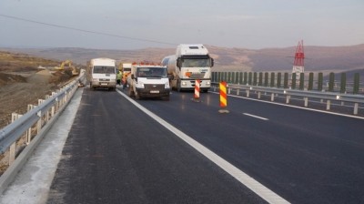 DRDP Constanța, amendată că a transportat mai multă mixtură asfaltică decât trebuie!