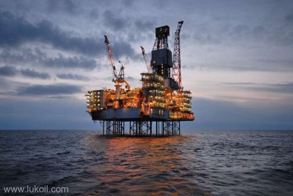 Lukoil plăteşte 1,45 miliarde dolari pentru majorarea participaţiei în proiectul azer de gaze Shah Deniz