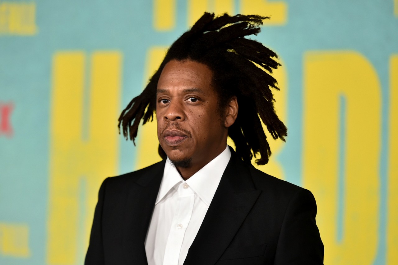 Fanatics, Jay-Z şi alte celebrităţi au achiziţionat compania de articole sportive Mitchell & Ness