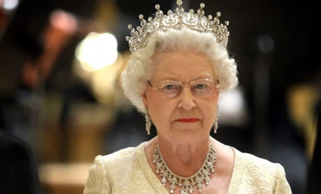 Regina Elisabeta a II-a ar putea fi tratată pentru COVID-19 cu medicamente antivirale aprobate recent