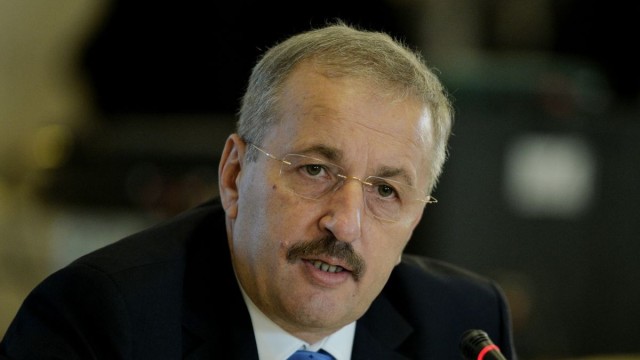 Dîncu: În cazul unui conflict în Ucraina, România ar putea primi peste 500.000 de refugiaţi