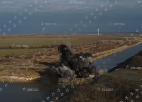 Rusia a detonat un baraj de beton în Ucraina. Video