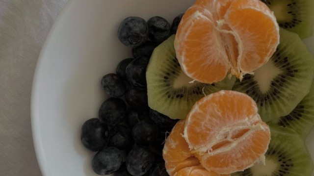 Fructul care taie pofta de dulce, ajută digestia şi ţine glicemia sub control