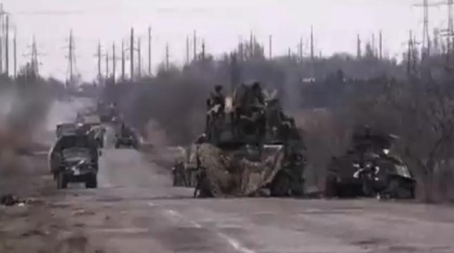 Momentul intrării tancurilor rusești în Ucraina, surprins de camerele de supraveghere de la graniță video