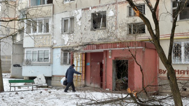 Zelenski: Rusia bombardează zone rezidențiale