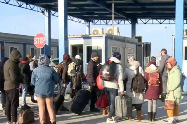 Poliția de Frontieră: 11.183 cetăţeni ucraineni au intrat în țară într-o zi