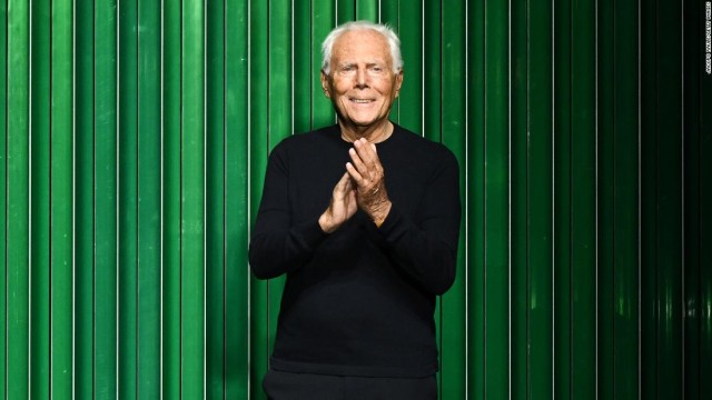 Armani, prezentare de modă în tăcere la Milano în semn de respect faţă de populaţia afectată din Ucraina
