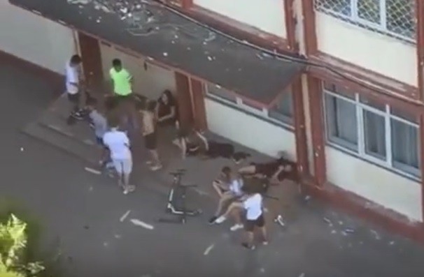 Unul dintre elevii ridicați de poliție, din curtea Școlii 29, a scăpat de amendă