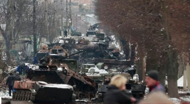 Ministru: Peste 260 de luptători ucraineni evacuaţi din Azovstal