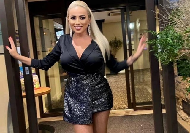 Rocsana Marcu a dat lovitura la Londra. Se pregăteşte să vândă o vilă pentru o sumă fabuloasă