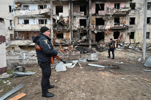 Un rugbist şi familia sa au fost împuşcaţi la Kiev